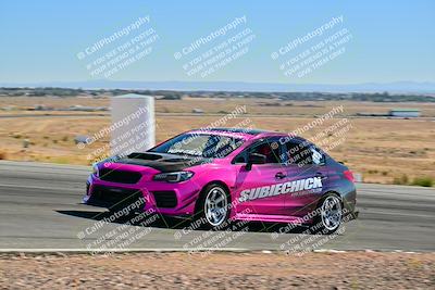 media/Oct-18-2025-Extreme Speed (Sat) [[d6d7e1fef1]]/Group 3 Purple/Session 2 (Turn 3)/